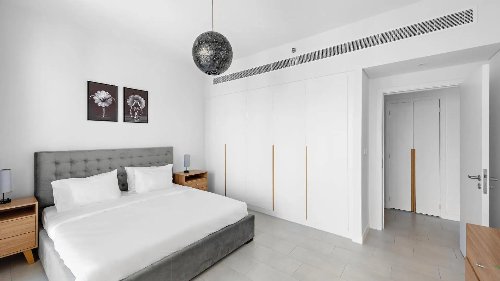 Vayk - New 1 Bd With Beach Access In Jbr Dubai Apartment